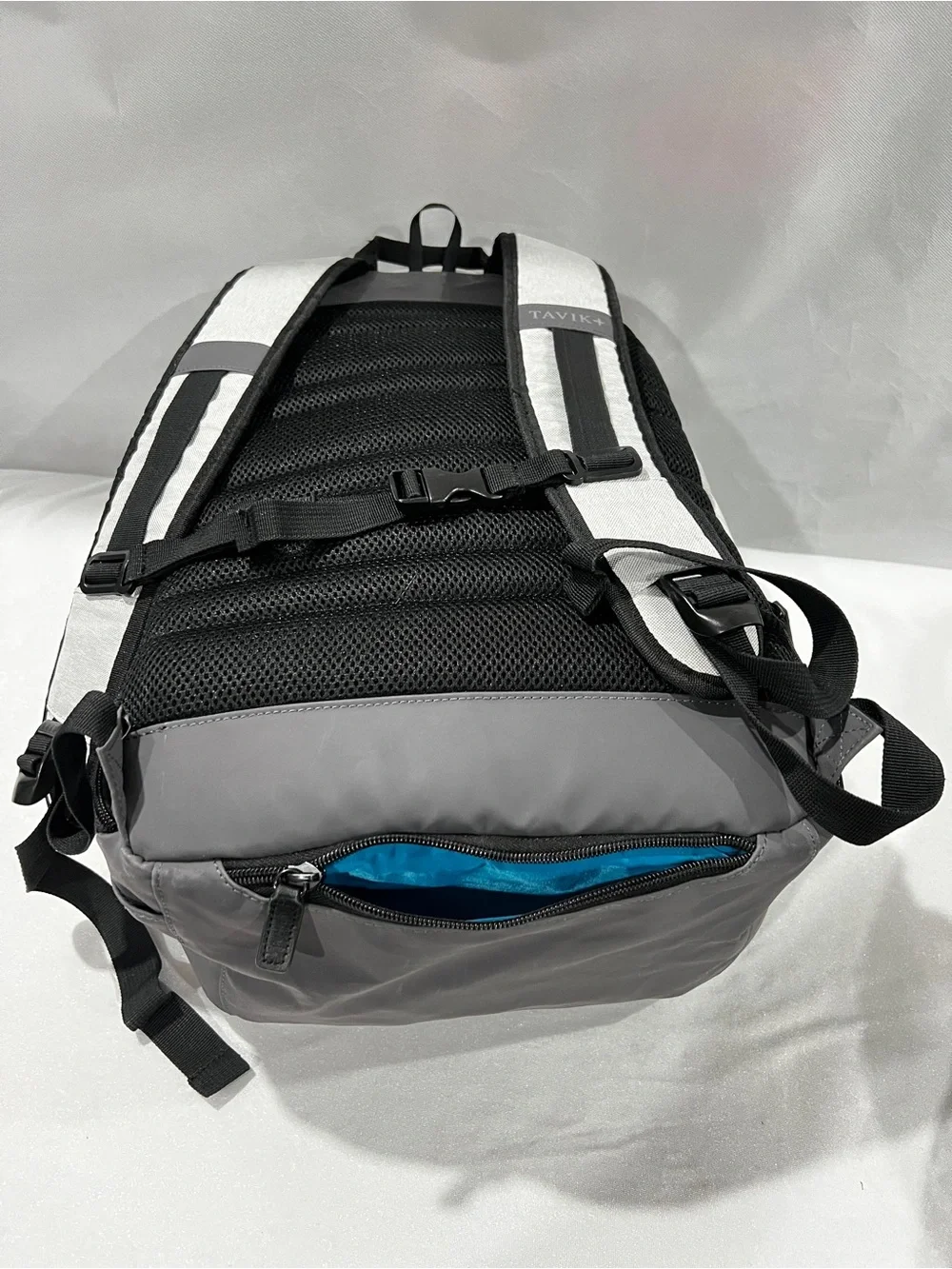 Tavik preowned gray